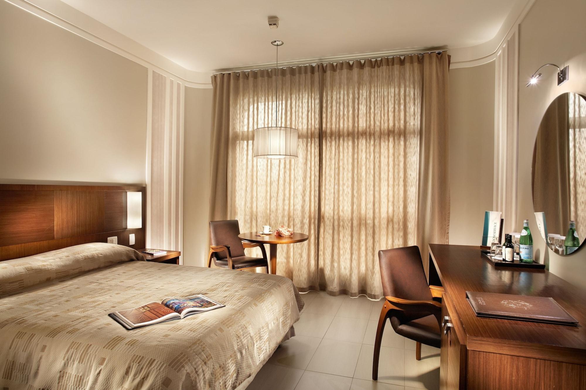Parque Balneario Hotel Santos By Castelo Itaipava Екстериор снимка A room at the hotel