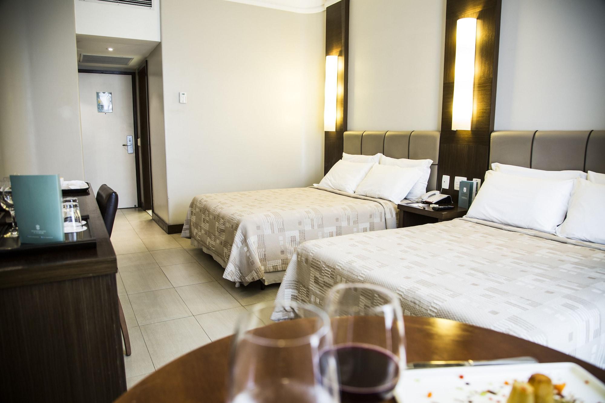 Parque Balneario Hotel Santos By Castelo Itaipava Екстериор снимка A room at the hotel